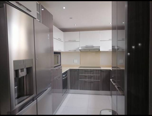 3 BEDROOM APARTMENT FOR SALE IN RIVERSIDE